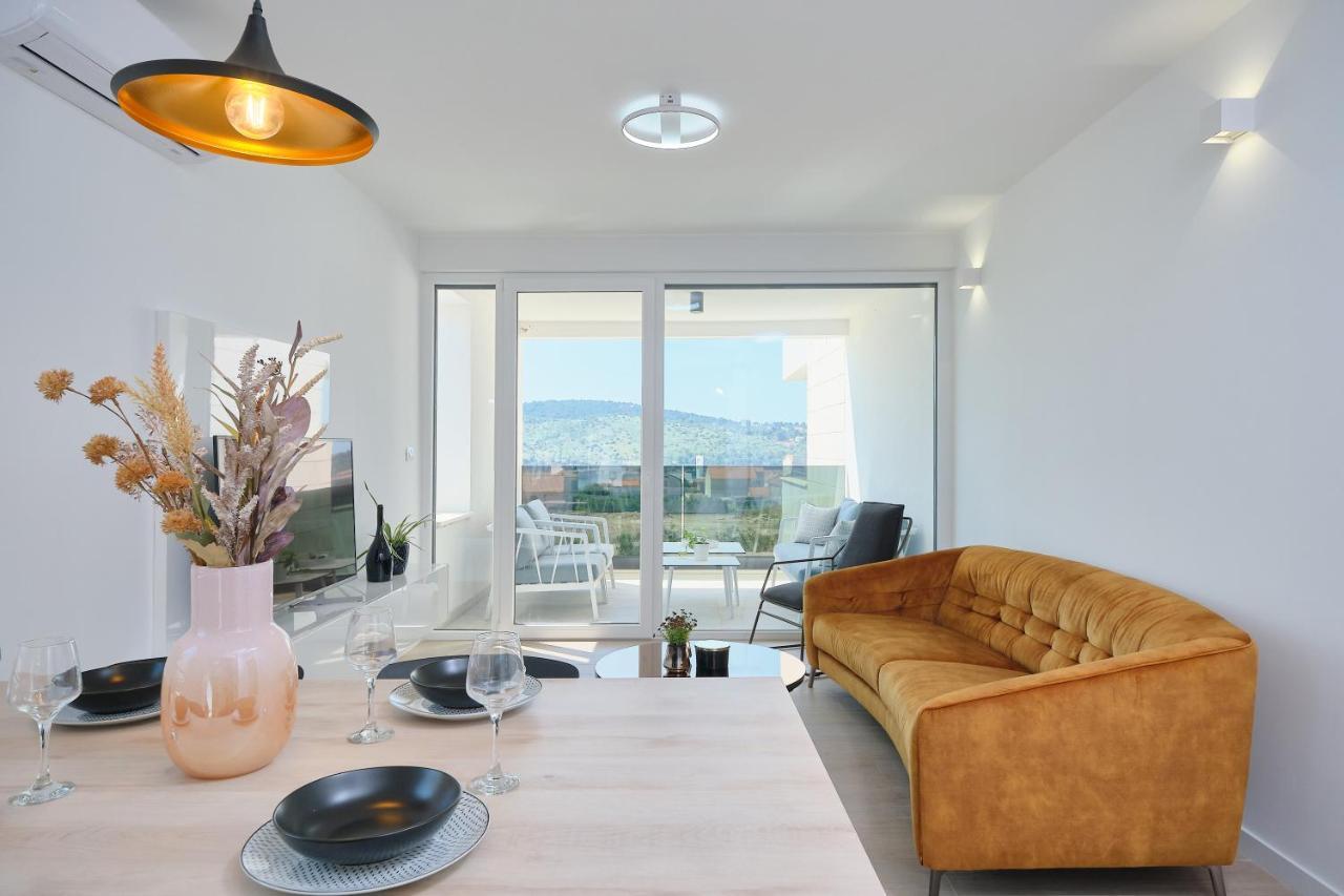 Apartment Queen Trogir Bagian luar foto