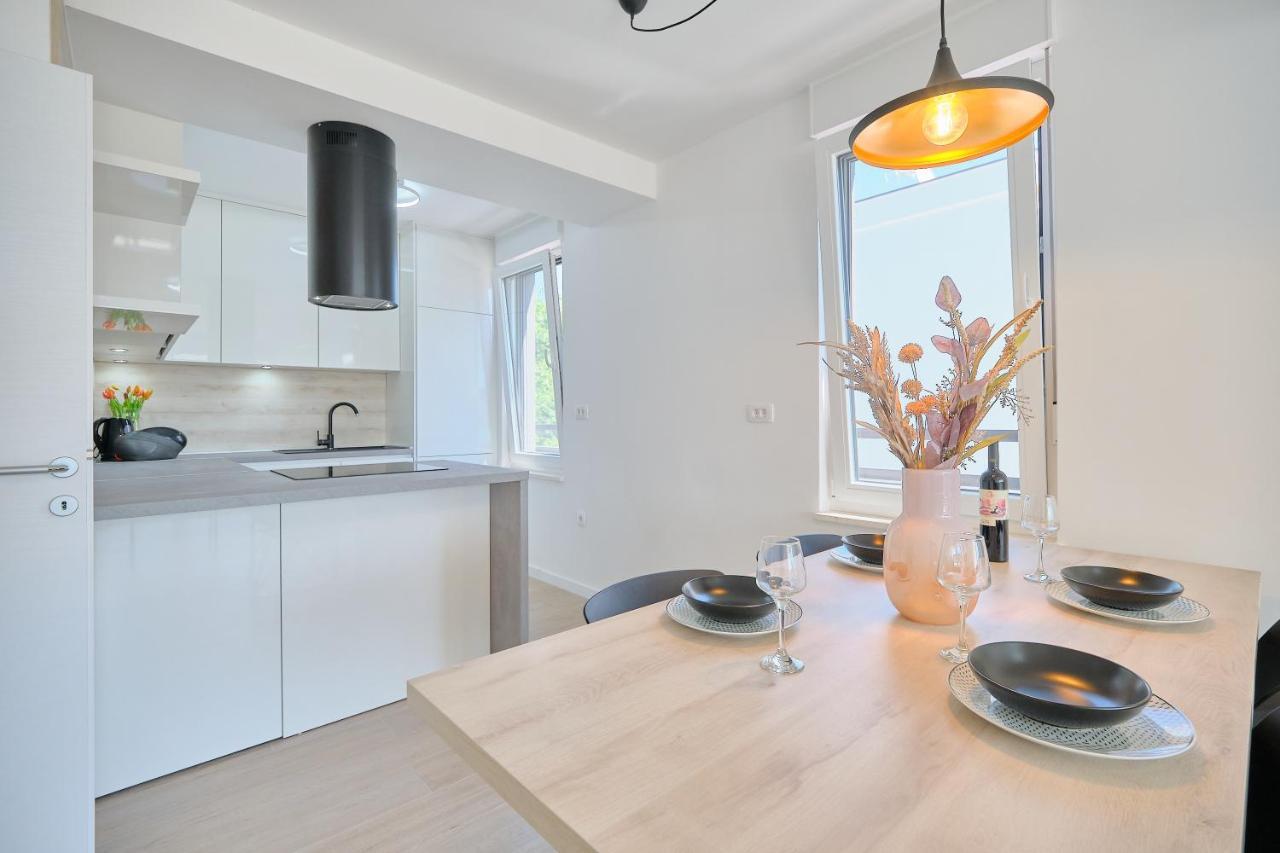 Apartment Queen Trogir Bagian luar foto